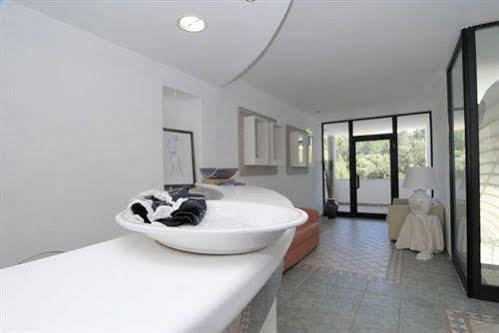 Hotel Ambrosio La Corte 3*